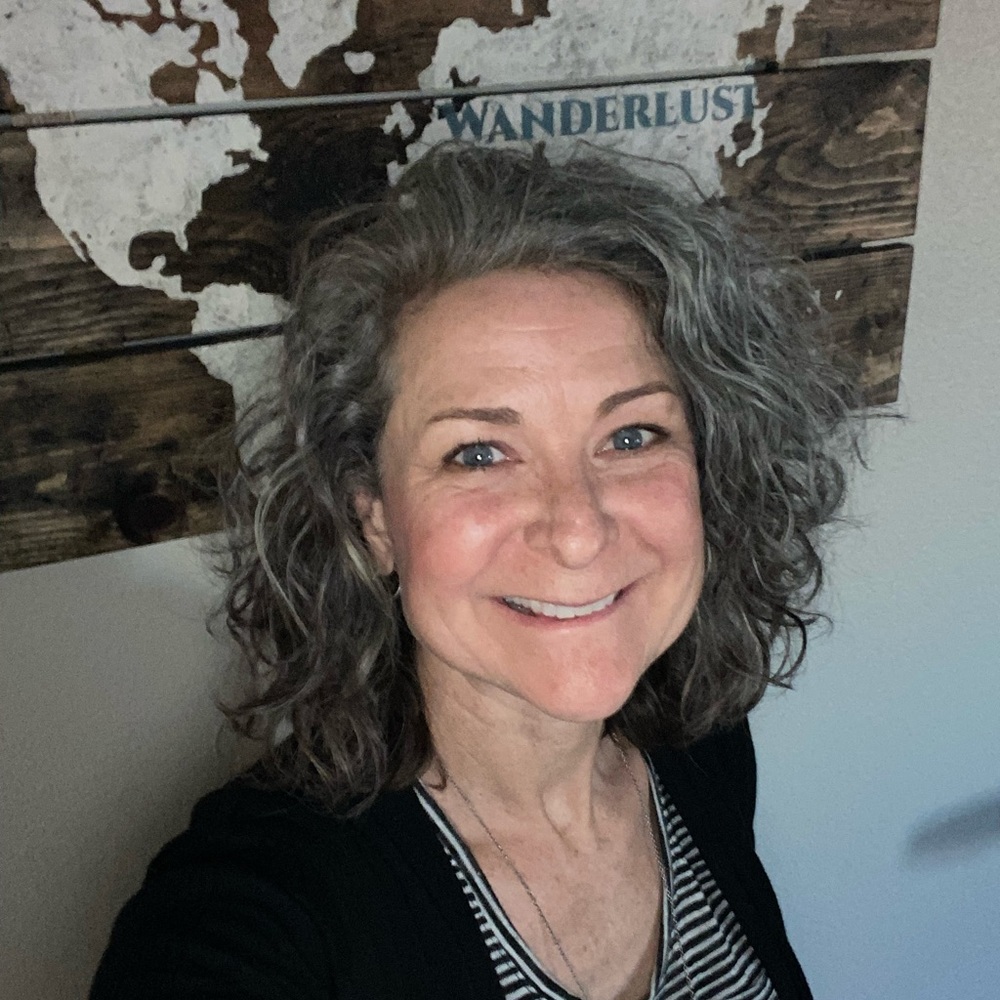 Meet your Posher, Angie